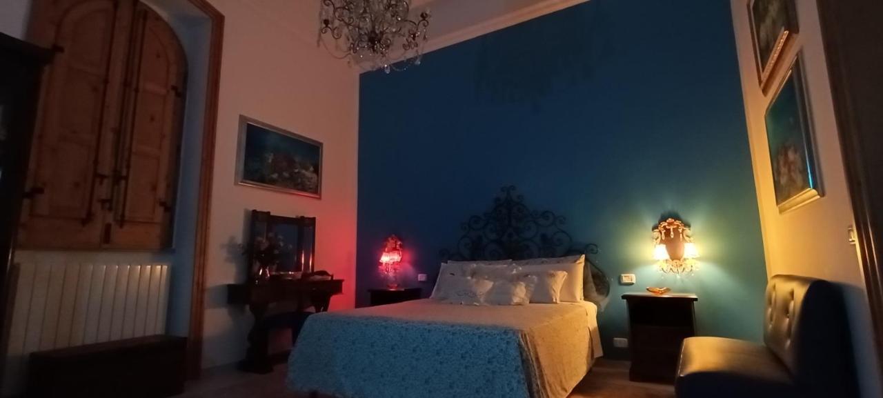 Amanda'S Suite Taranto Eksteriør billede